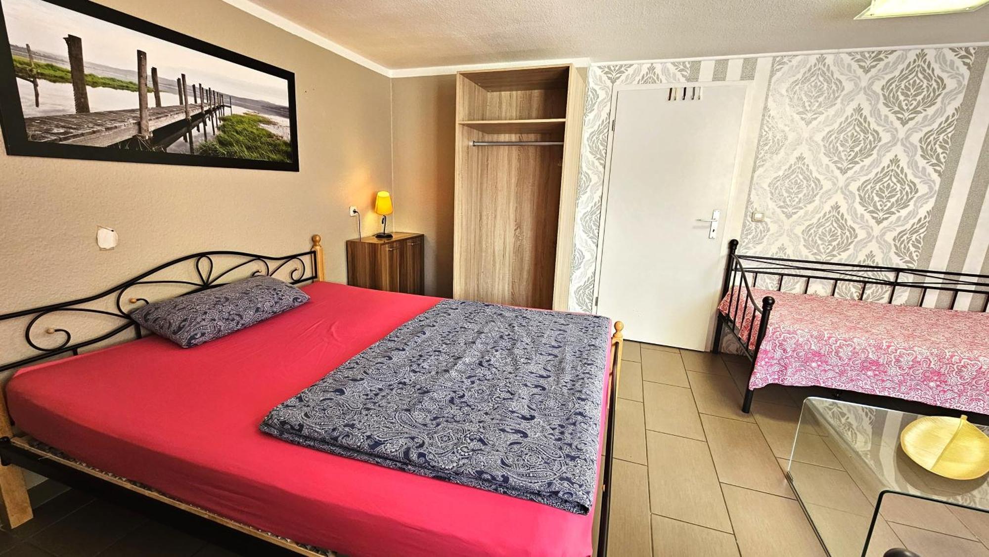 Gruendauer Monteurwohnung/Studentenwohnung المظهر الخارجي الصورة