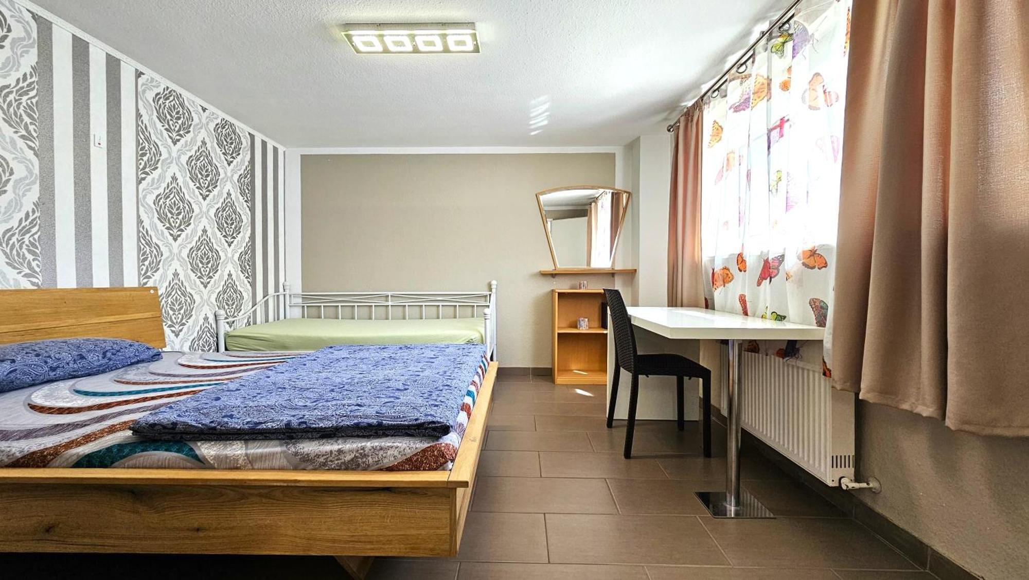 Gruendauer Monteurwohnung/Studentenwohnung المظهر الخارجي الصورة