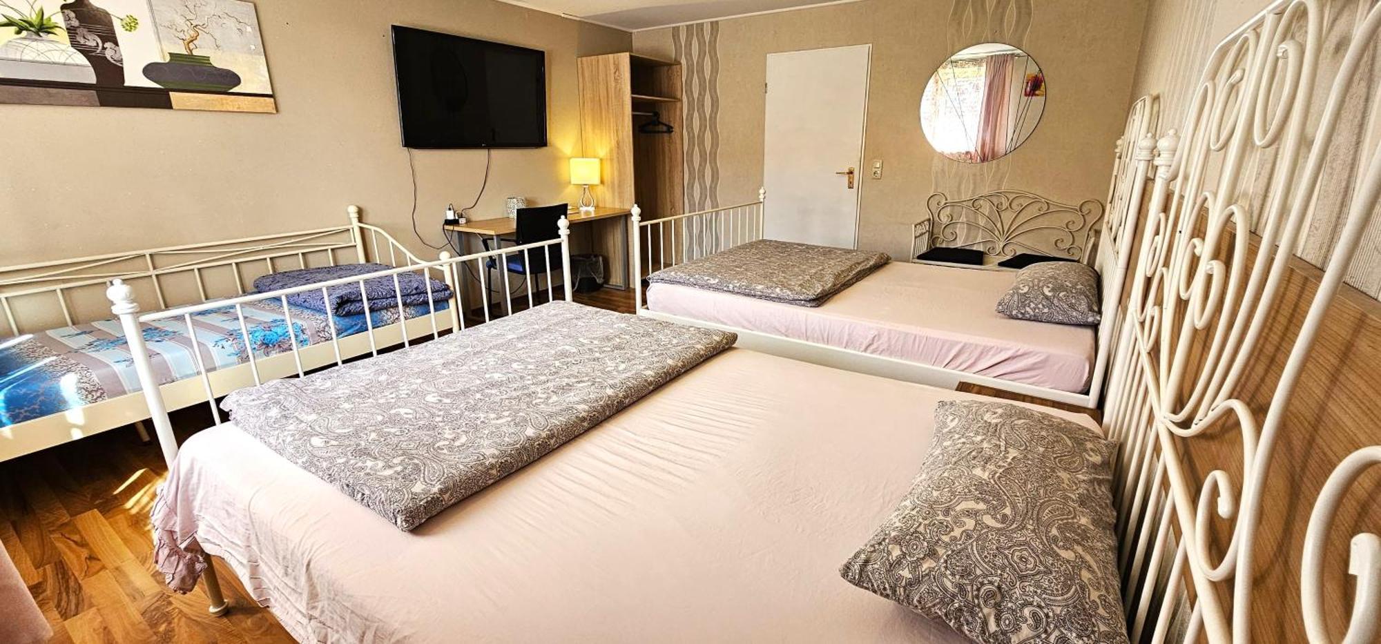 Gruendauer Monteurwohnung/Studentenwohnung المظهر الخارجي الصورة