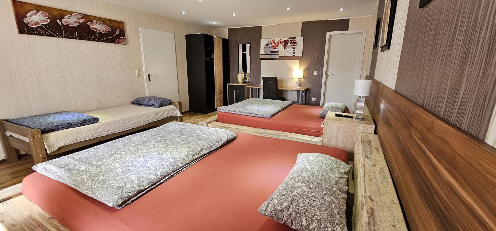 Gruendauer Monteurwohnung/Studentenwohnung المظهر الخارجي الصورة
